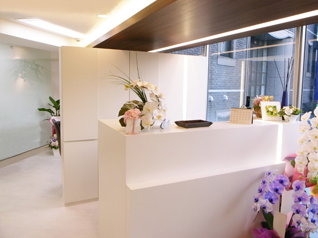 都立大学駅から徒歩0分の、あさの歯科クリニック